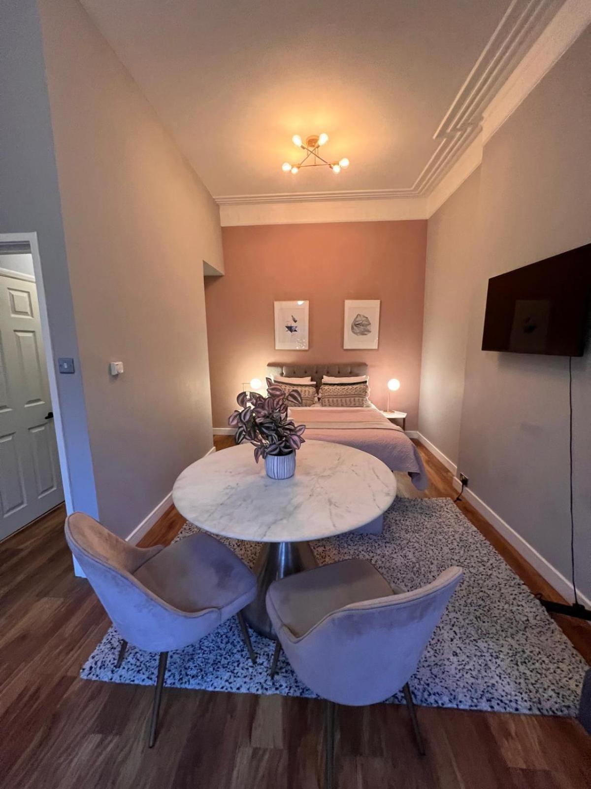 Stylish Studio For 3 Near Regents Park N4 London Exterior photo